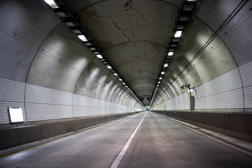 tunnel1